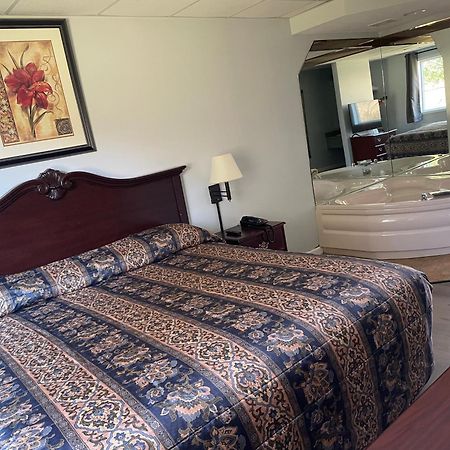 Perry-O Inn & Suites Star Junction Extérieur photo
