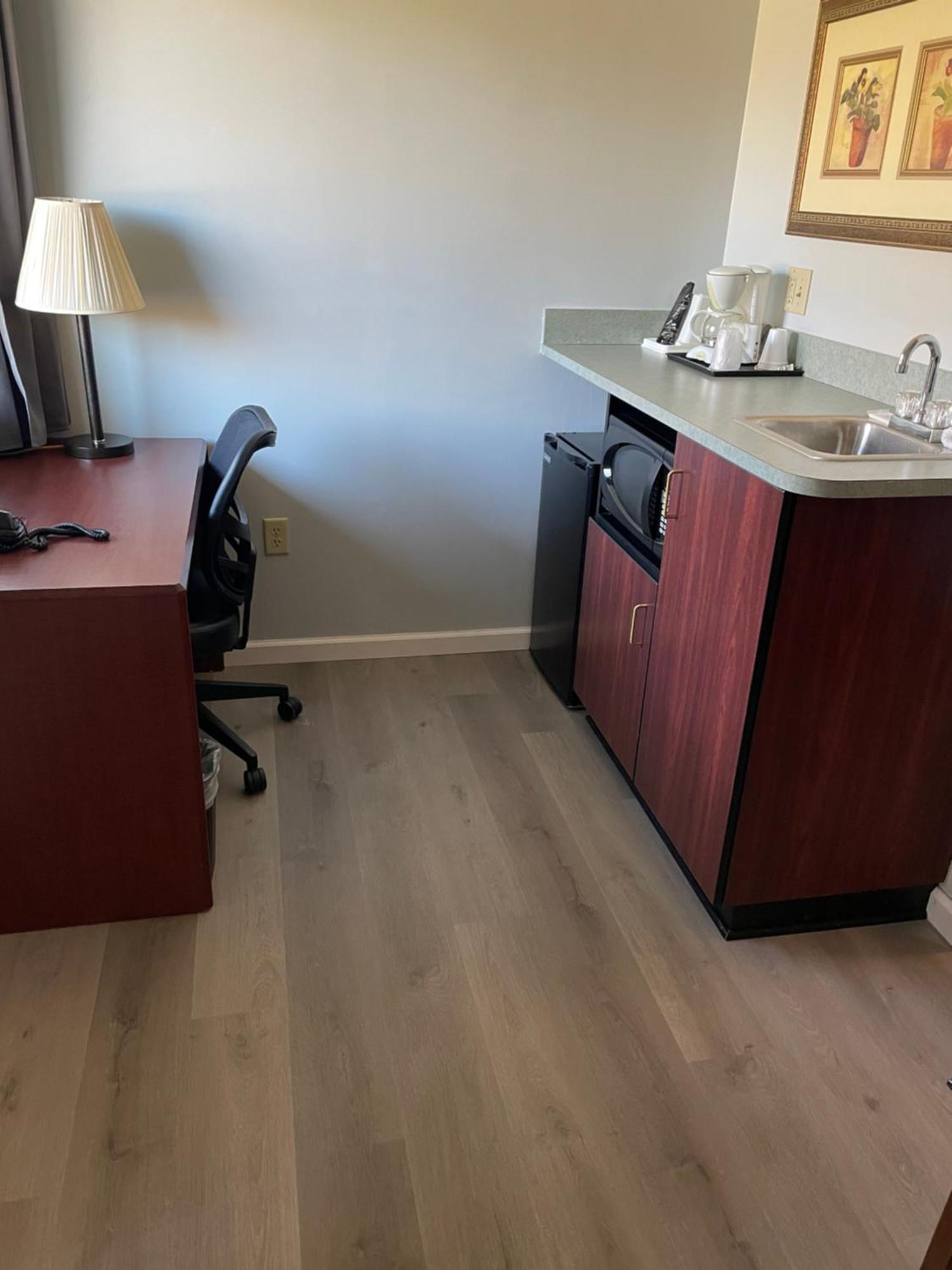 Perry-O Inn & Suites Star Junction Extérieur photo