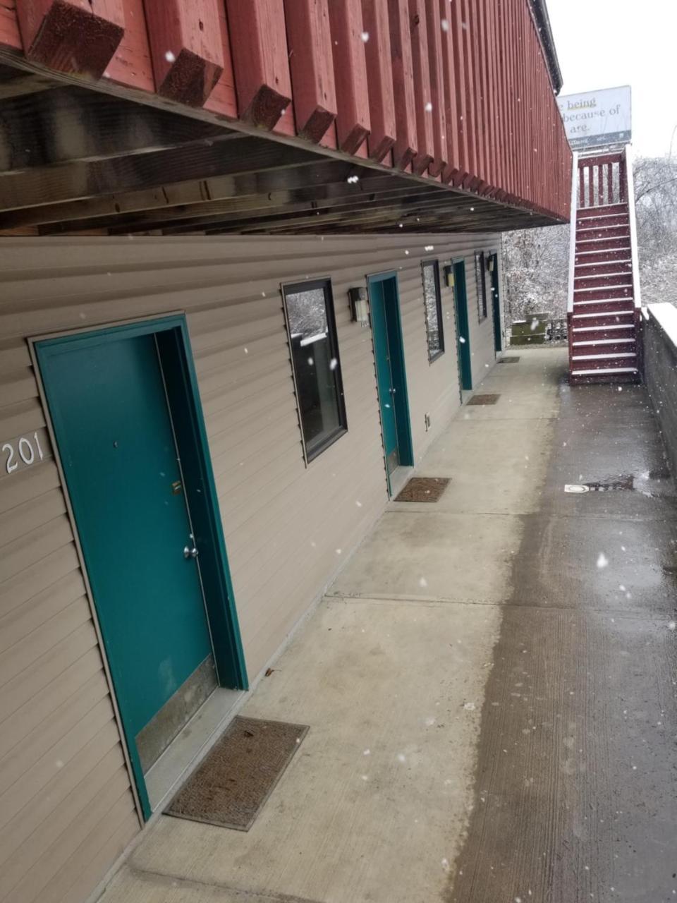 Perry-O Inn & Suites Star Junction Extérieur photo